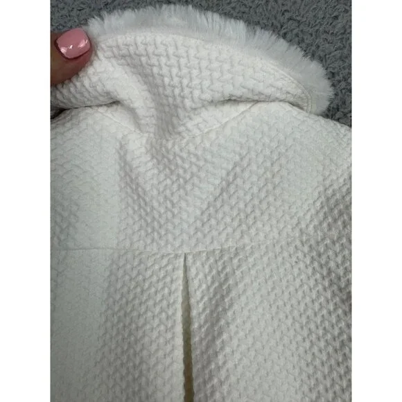 Mayoral Infant Girls White Textured Coat Faux Fur Collar Size 24M - Picture 15 of 16
